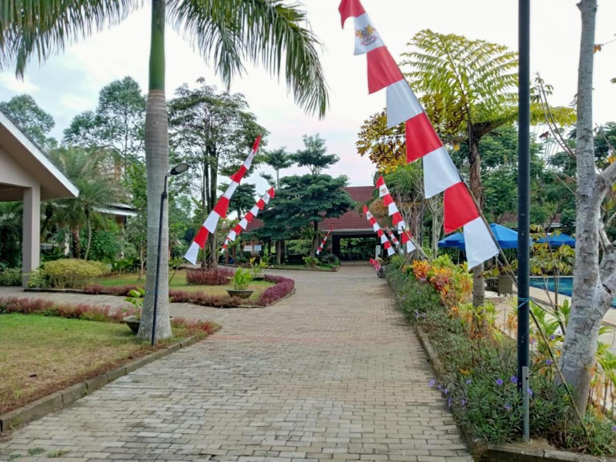 Taman Bukit Palem Resort Bogor Luaran gambar